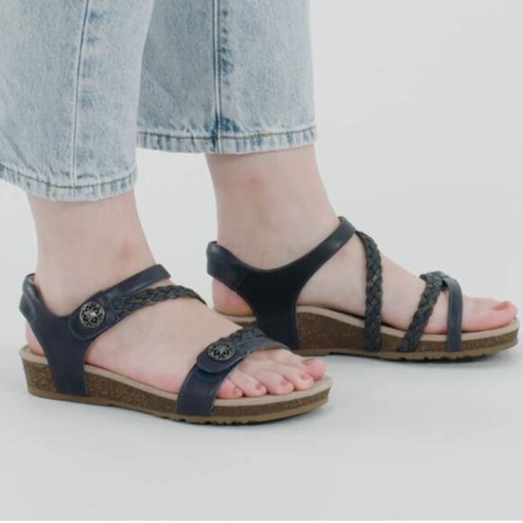 Aetrex Jillian Braided Quarter Strap Sandals Sz 8.5 Navy Leather Slingback Flat - Picture 2 of 11